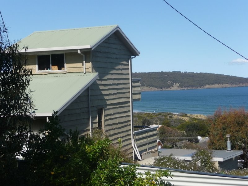6 East Street, Dodges Ferry TAS 7173