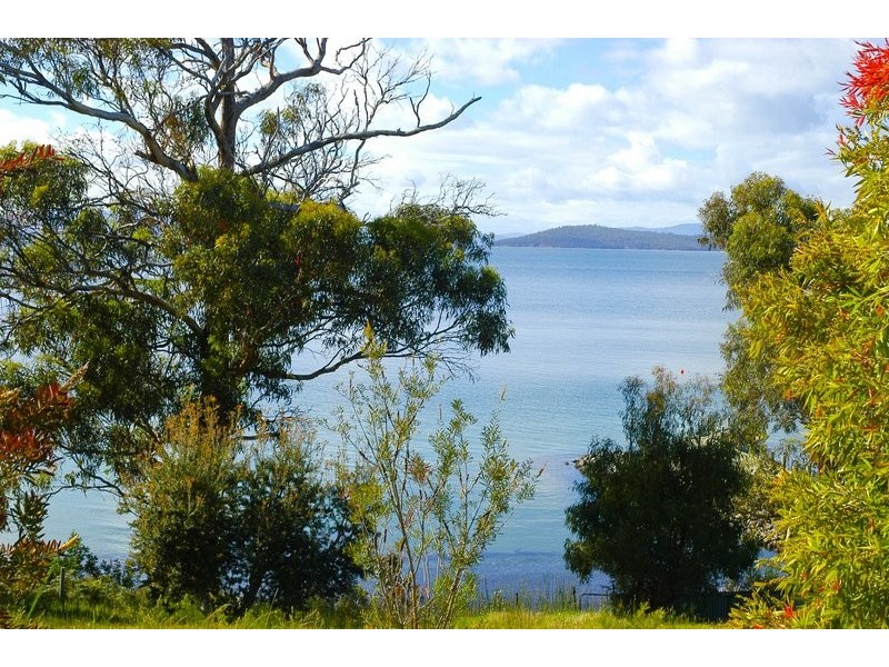 125 Linden Road, Primrose Sands TAS 7173