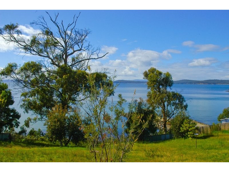 125 Linden Road, Primrose Sands TAS 7173