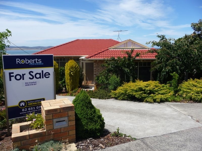 13 Stewart Court, Midway Point TAS 7171