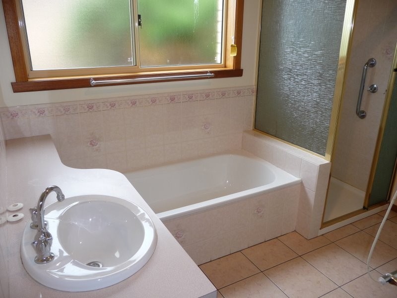 13 Stewart Court, Midway Point TAS 7171