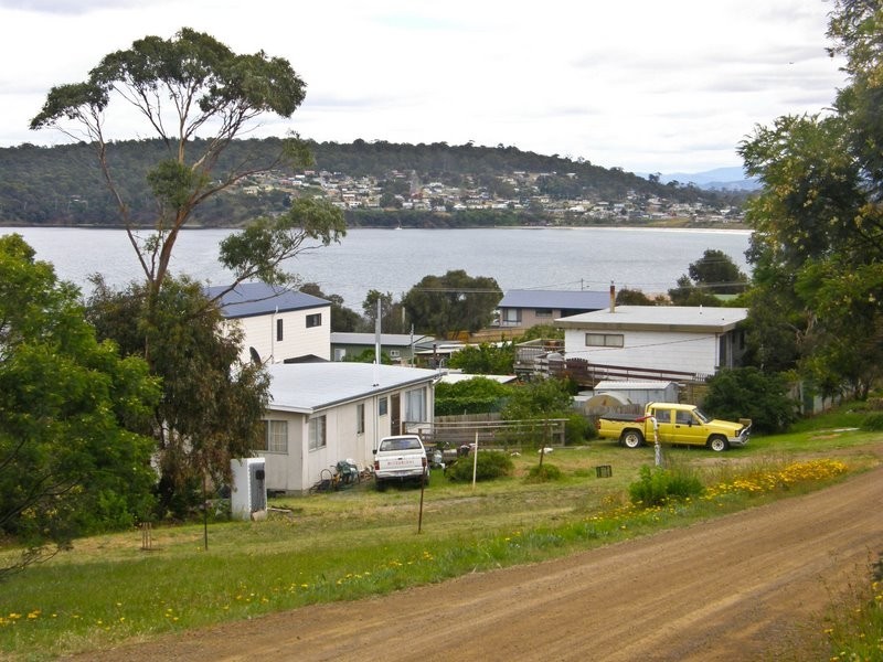 28 Robinia Street, Primrose Sands TAS 7173
