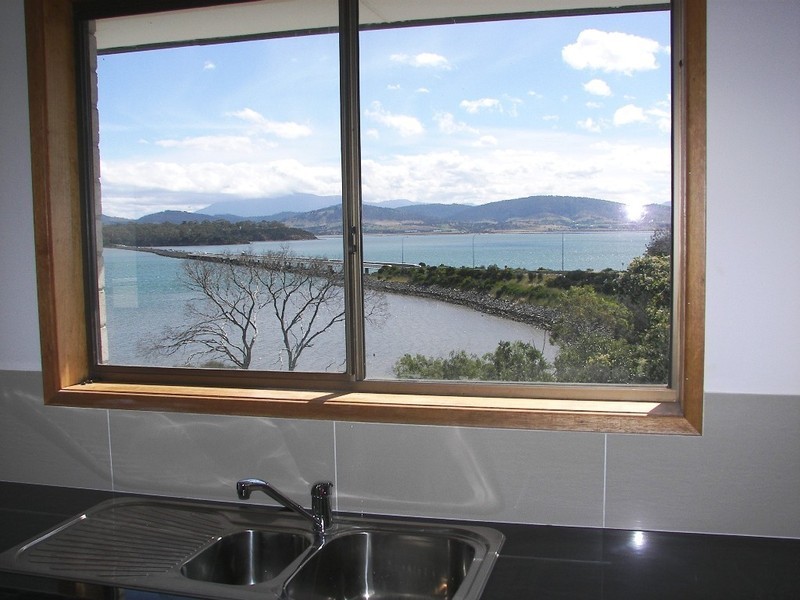 27 Southern Drive, Midway Point TAS 7171