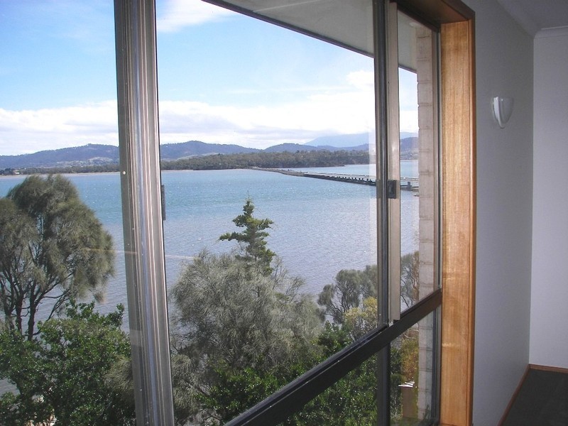 27 Southern Drive, Midway Point TAS 7171