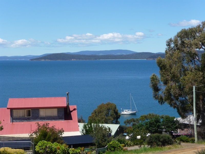 130 Linden Road, Primrose Sands TAS 7173