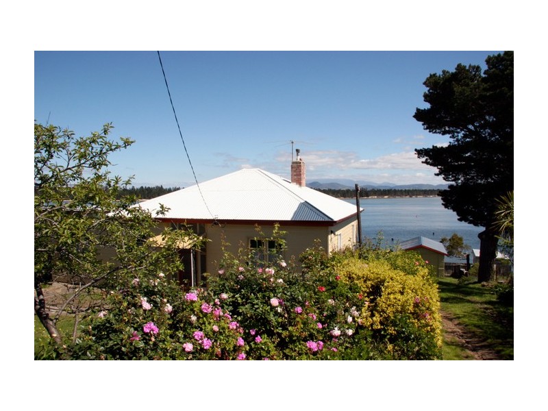 85 Lewisham Scenic Drive, Lewisham TAS 7173