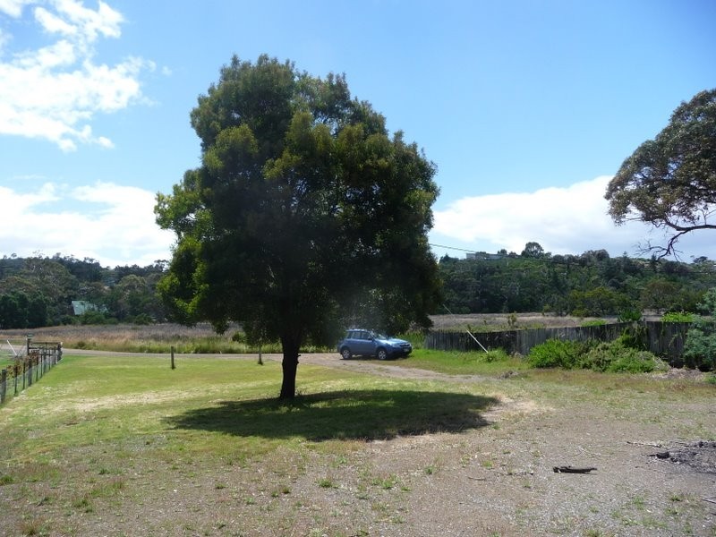 11 River Street, Carlton TAS 7173