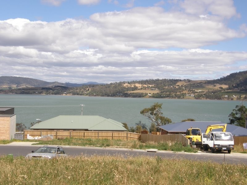 72 Reynolds Road, Midway Point TAS 7171