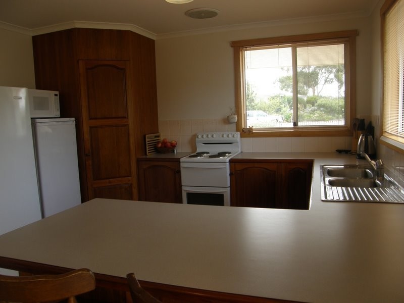 1 Elima Court, Dodges Ferry TAS 7173
