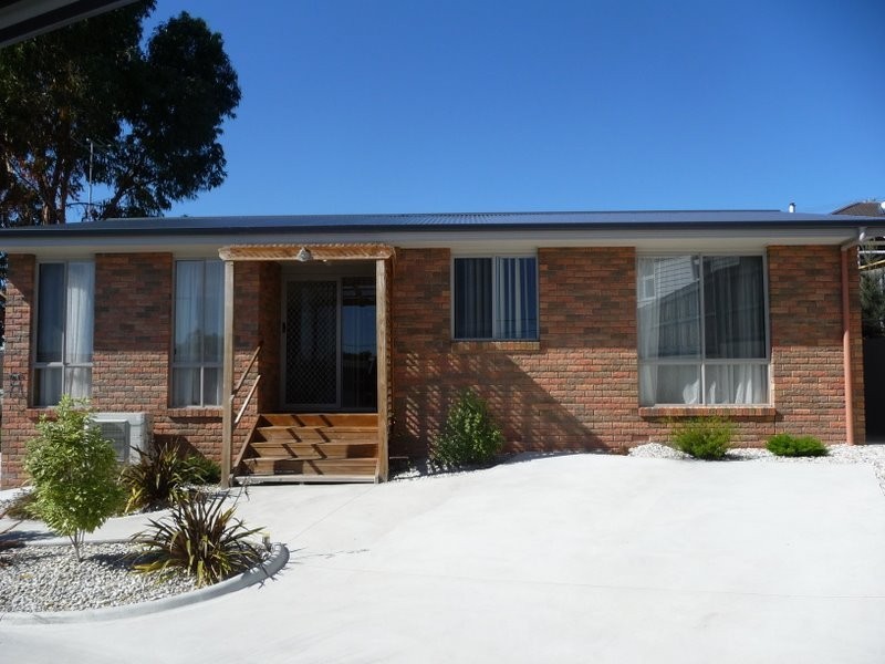 Unit 2/21 Midway Street, Midway Point TAS 7171