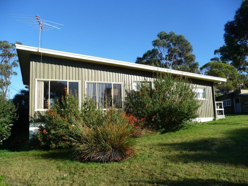 15 Boobyalla Street, Primrose Sands TAS 7173