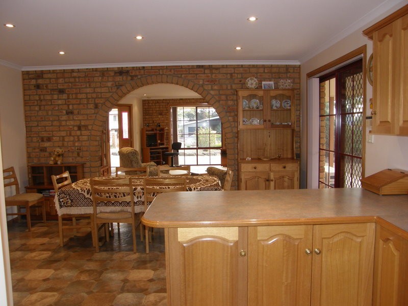 24  Sandy Point Avenue, Dodges Ferry TAS 7173