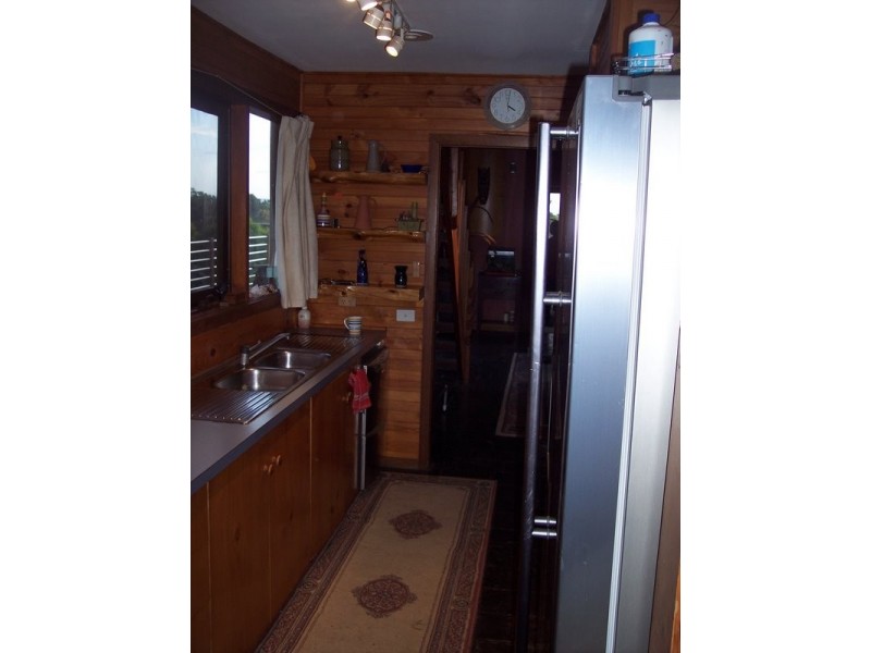 3 Leenaa Street, Carlton TAS 7173