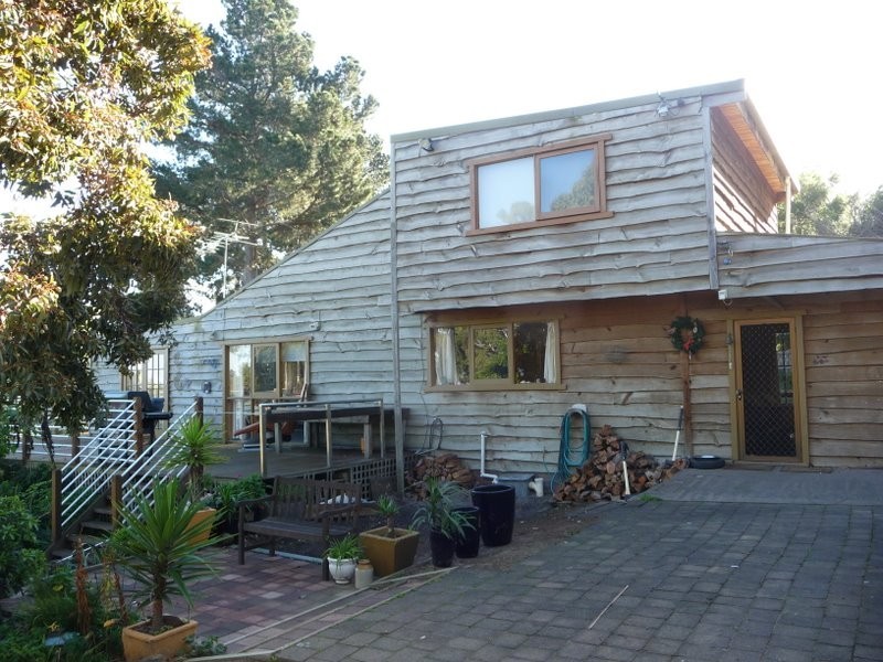 3 Leenaa Street, Carlton TAS 7173