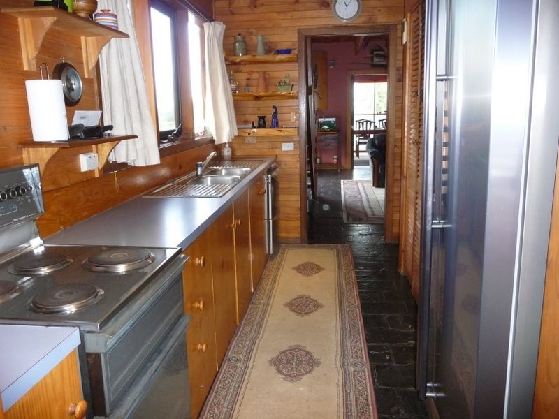 3 Leenaa Street, Carlton TAS 7173