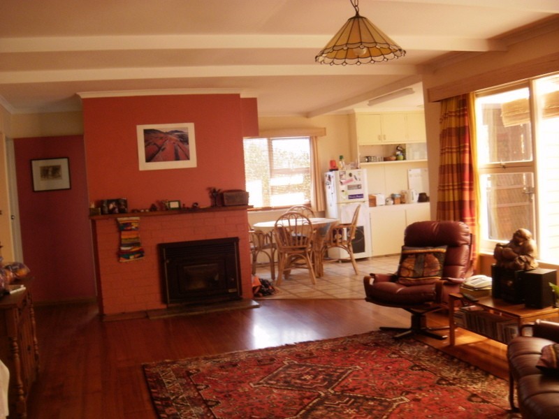 6 Ninth Avenue, Dodges Ferry TAS 7173