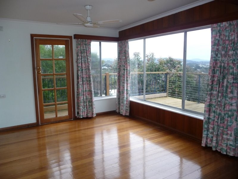 8 East Street, Dodges Ferry TAS 7173