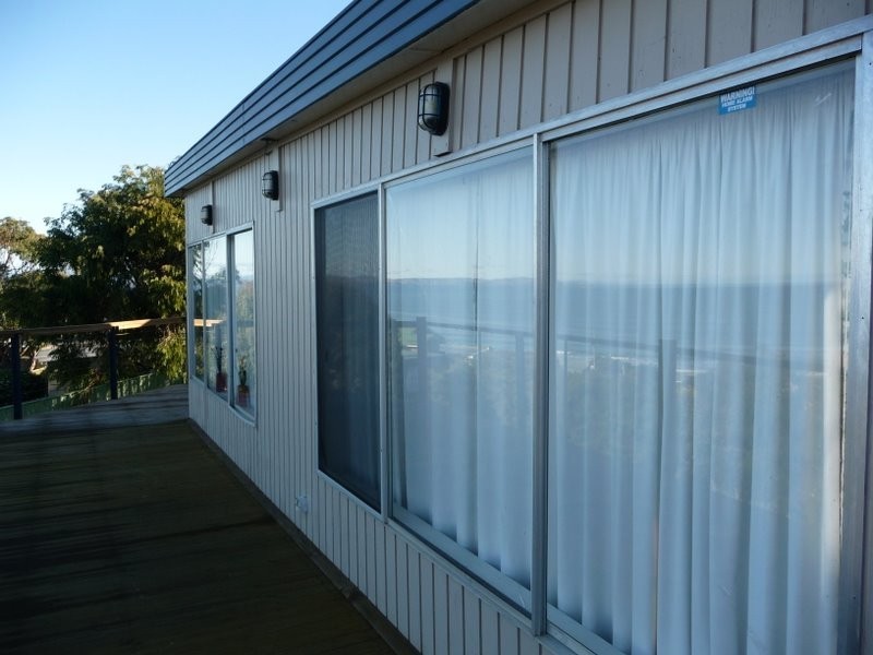 8 East Street, Dodges Ferry TAS 7173