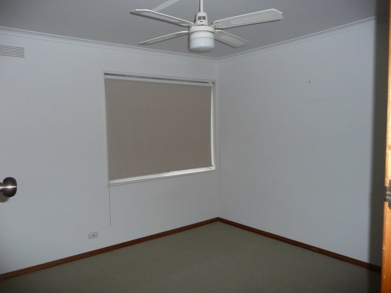 8 East Street, Dodges Ferry TAS 7173