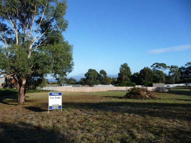 11 Clover Court, Carlton TAS 7173