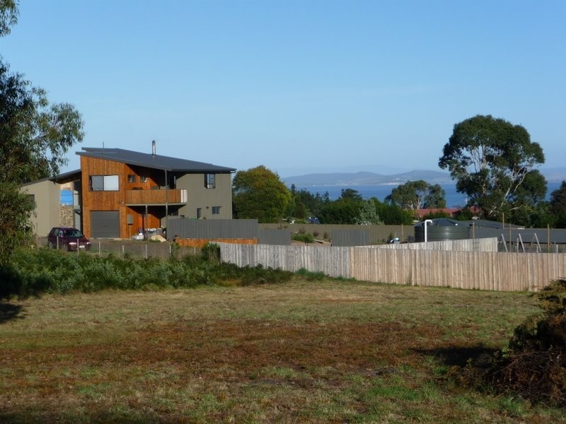 11 Clover Court, Carlton TAS 7173
