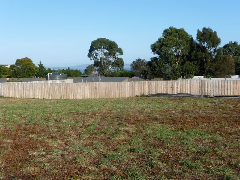 11 Clover Court, Carlton TAS 7173