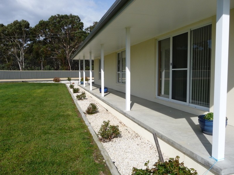 75 Carlton River Road, Dodges Ferry TAS 7173