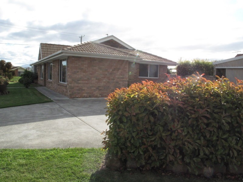2 Devenish Drive, Sorell TAS 7172