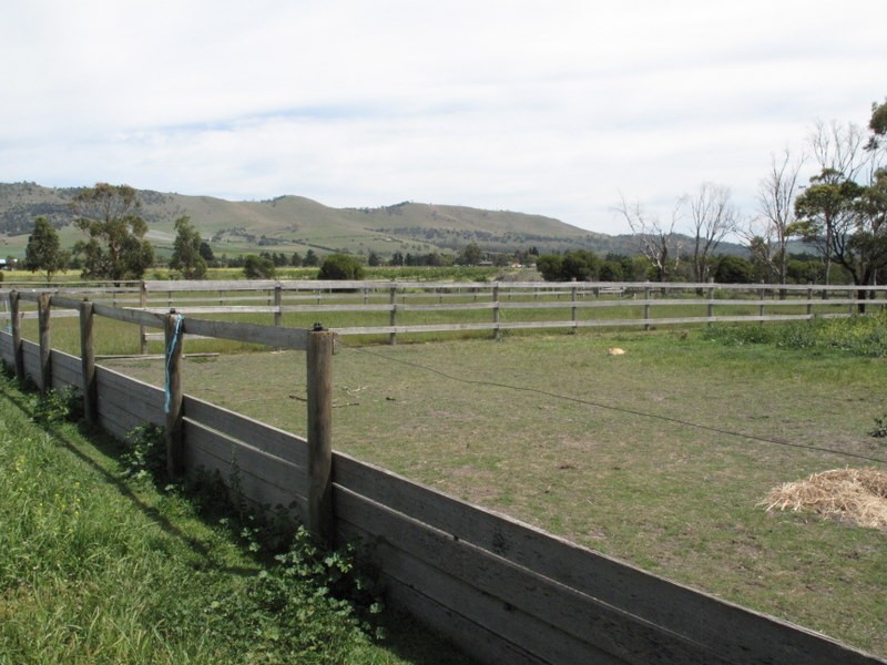 182 Shark Point Road, Penna TAS 7171