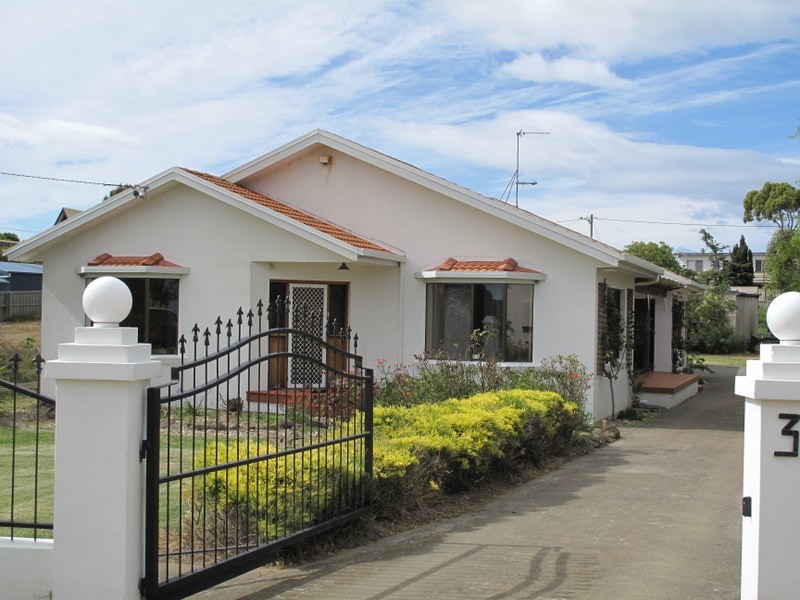 30 Jetty Road, Dodges Ferry TAS 7173