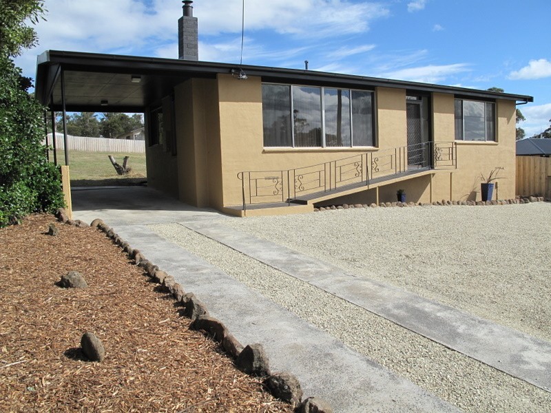 16 Delmore Road, Forcett TAS 7173