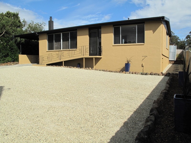 16 Delmore Road, Forcett TAS 7173