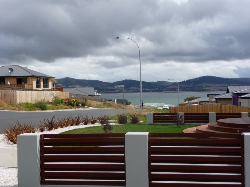 63 Reynolds Road, Midway Point TAS 7171