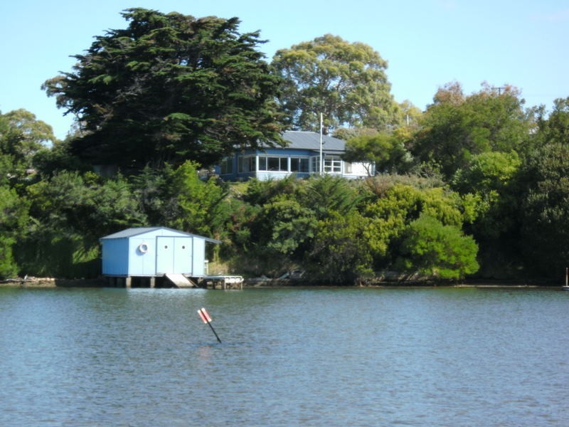 1 Esplanade, Carlton River TAS 7173