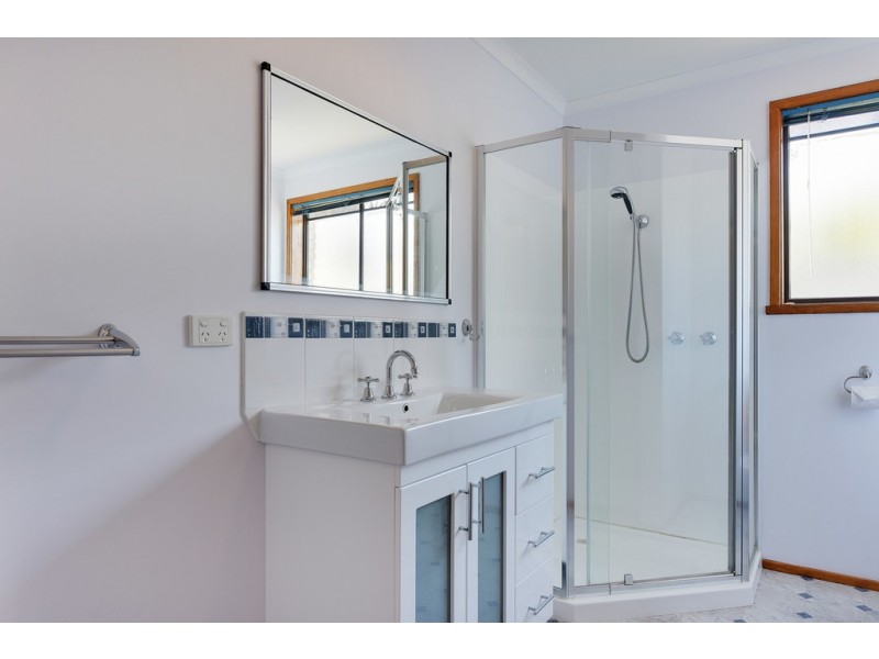 11 Esplanade, Carlton River TAS 7173
