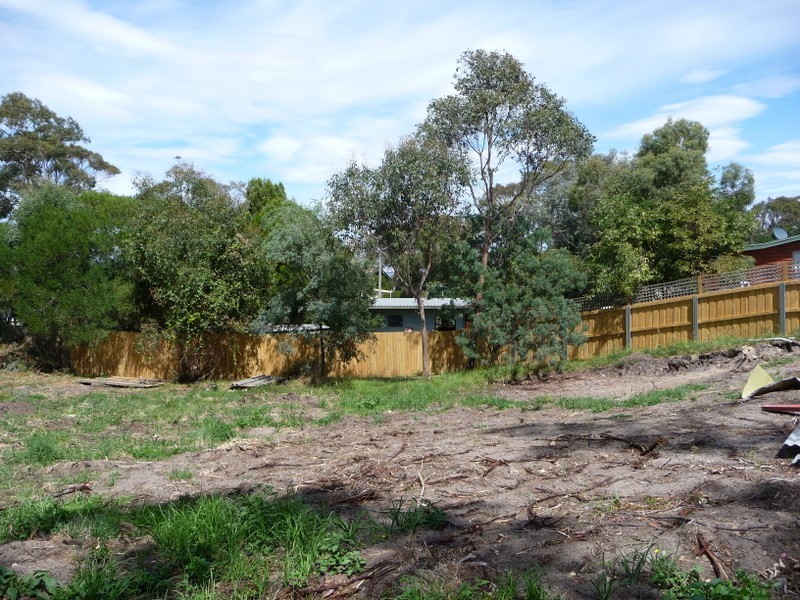 11 Gully Road, Dodges Ferry TAS 7173