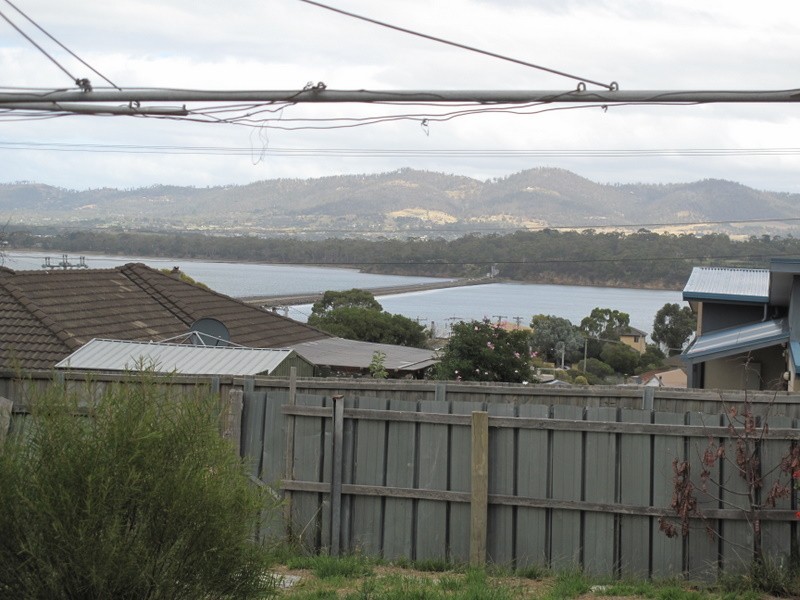 2 and 4 Darwin Street, Midway Point TAS 7171