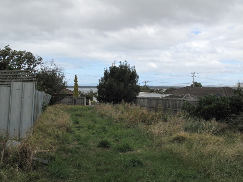 2 and 4 Darwin Street, Midway Point TAS 7171