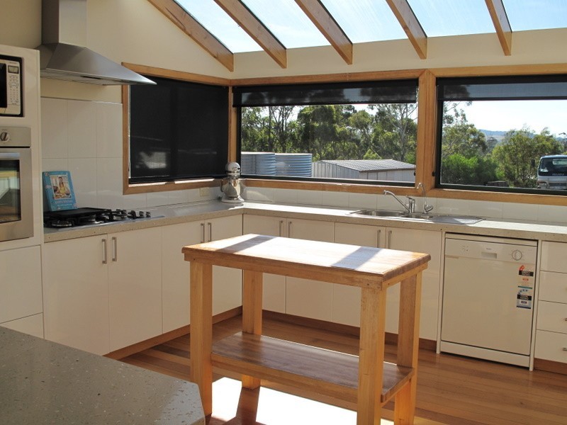 4 Riviera Drive, Carlton TAS 7173