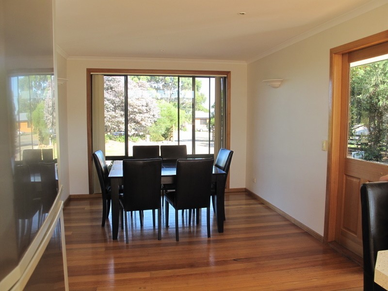 4 Riviera Drive, Carlton TAS 7173