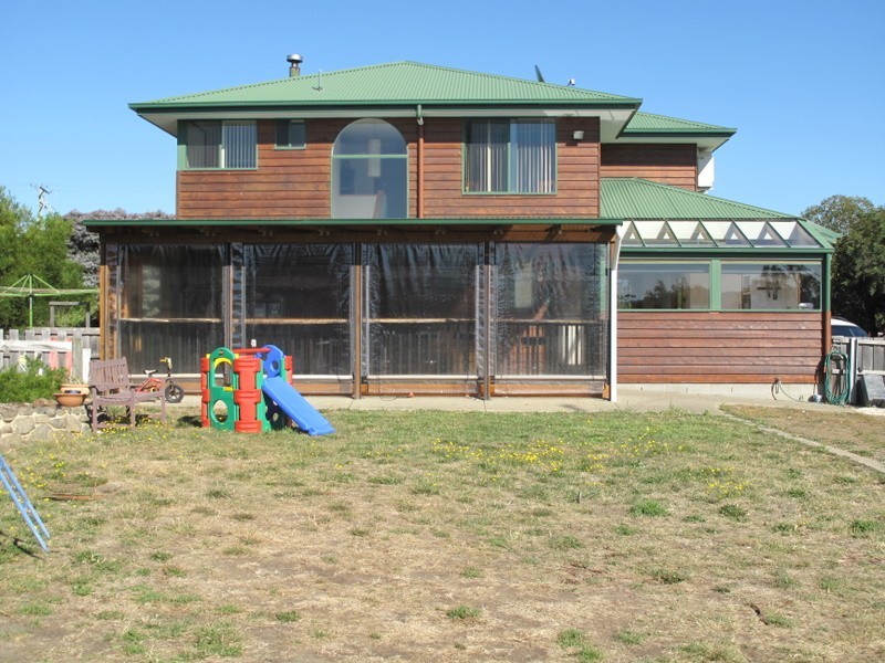 4 Riviera Drive, Carlton TAS 7173