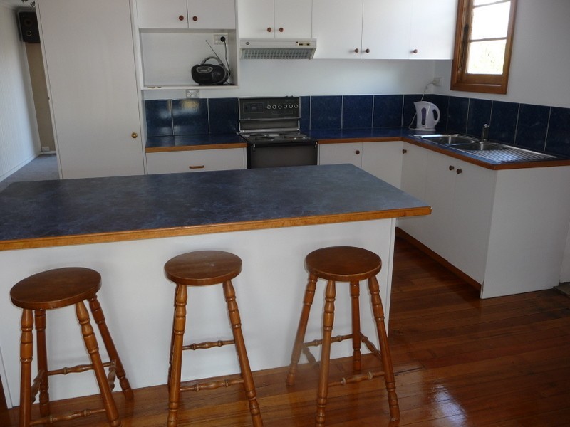 14 First Avenue, Midway Point TAS 7171