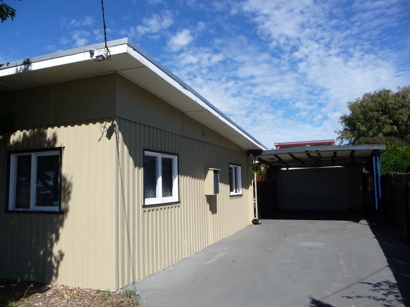 14 First Avenue, Midway Point TAS 7171