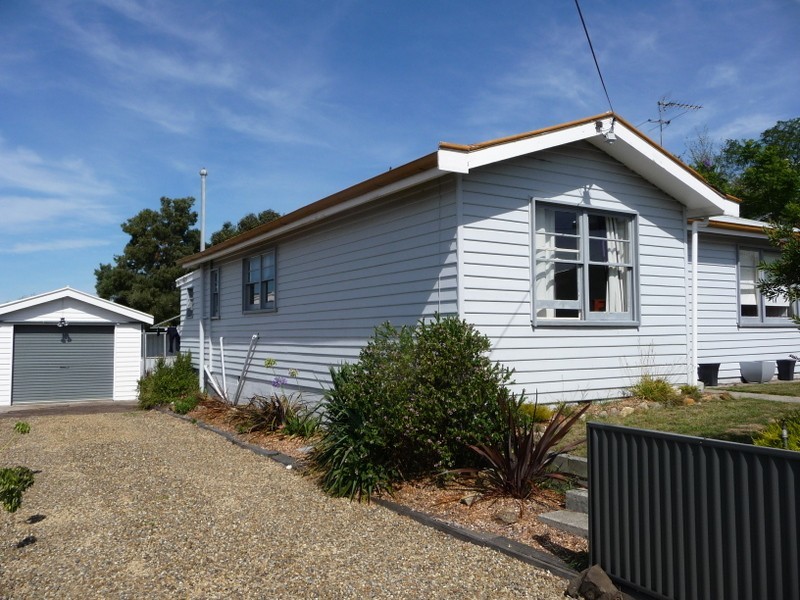 4 View Street, Midway Point TAS 7171