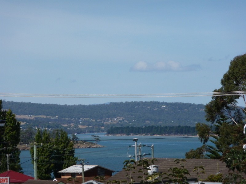4 View Street, Midway Point TAS 7171