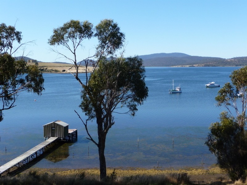 46 Bay Road, Boomer Bay TAS 7177