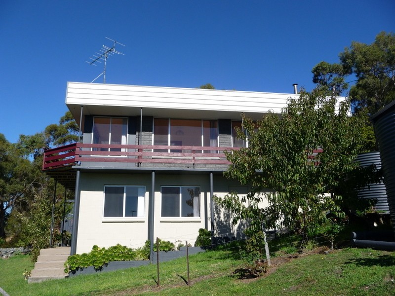 46 Bay Road, Boomer Bay TAS 7177