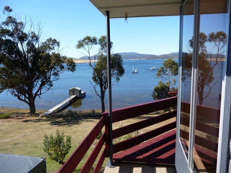 46 Bay Road, Boomer Bay TAS 7177