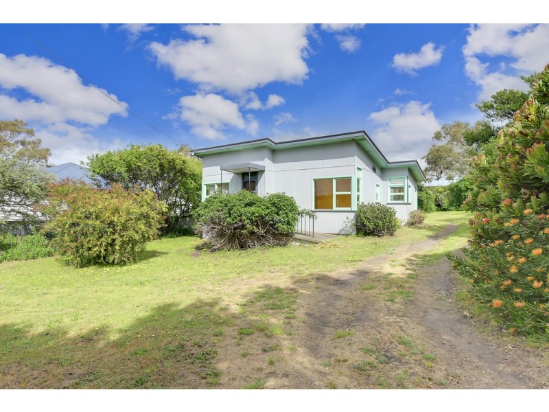 6 Second Avenue, Dodges Ferry TAS 7173