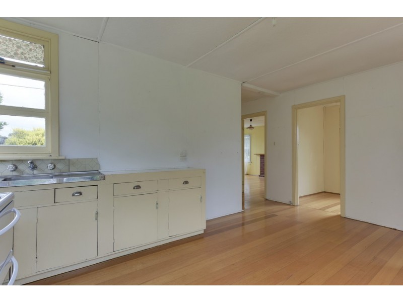 6 Second Avenue, Dodges Ferry TAS 7173